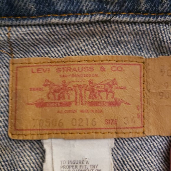 ELIZABETH AND JAMES VINTAGE LEVI'S Denim Jacket Size 34 - Picture 7 of 15